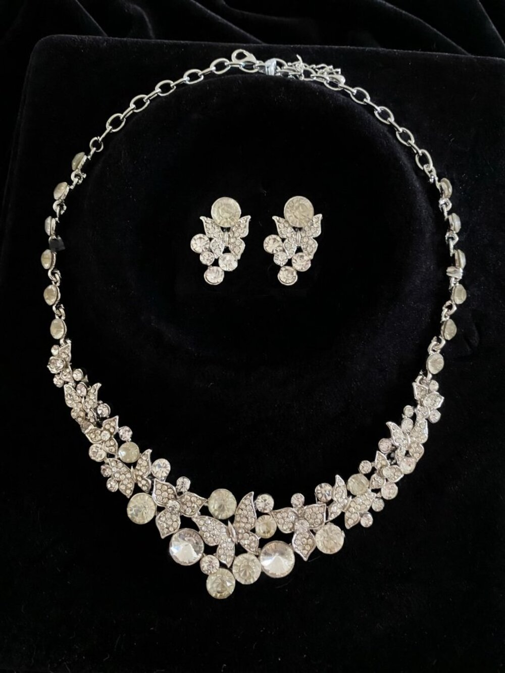 Clear Crystal Butterfly Necklace & Earrings Set – Silver Tone Bridal Jewelry